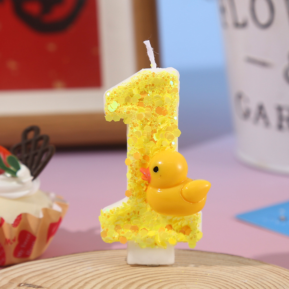 Bright Yellow Little Yellow Du - đánh giá và giá Silk Candle